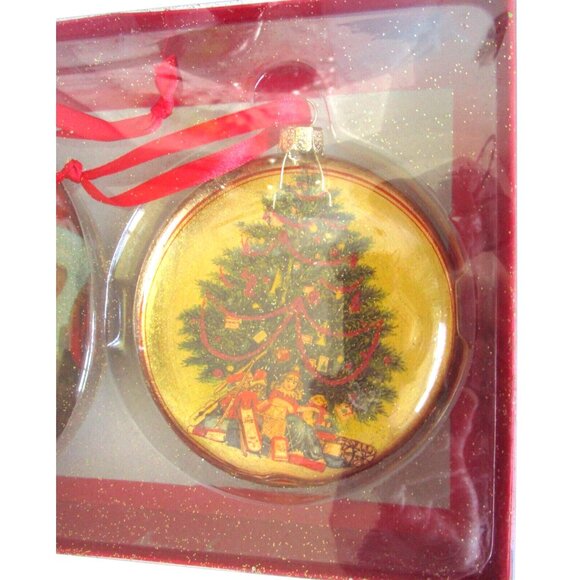 Vintage Theme Christmas Ornaments (3) Glass/Gold Finish- Metropolitan Museum Art - Picture 4 of 6